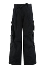 Load image into Gallery viewer, Cargo pants in faille