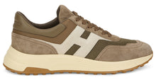 Load image into Gallery viewer, Sports shoe with high sole