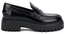 Load image into Gallery viewer, Leather slip-on