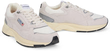 Load image into Gallery viewer, Sneakers with a durable sole