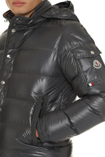 Load image into Gallery viewer, Gourette short down jacket