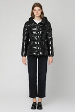 Load image into Gallery viewer, Barante short down jacket