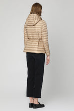 Load image into Gallery viewer, Raie short down jacket