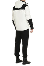 Load image into Gallery viewer, Curtis short down jacket