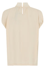 Load image into Gallery viewer, Short-sleeve top with lace details