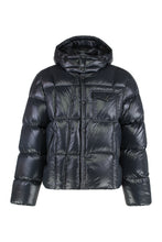 Load image into Gallery viewer, Short parka with hood Serfanto