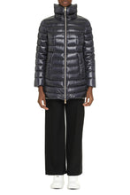 Load image into Gallery viewer, Fluanta full zip down jacket