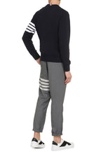 Load image into Gallery viewer, Cotton crew-neck sweatshirt