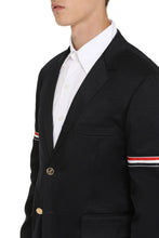 Load image into Gallery viewer, Single-breasted two button jacket