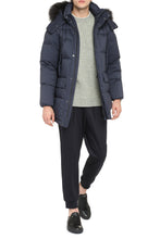 Load image into Gallery viewer, Hooded nylon down jacket