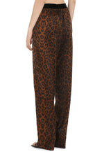 Load image into Gallery viewer, Silk trousers