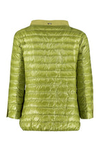 Load image into Gallery viewer, Snap button fastening down jacket