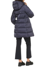 Load image into Gallery viewer, Long hooded down jacket
