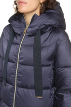 Load image into Gallery viewer, Long hooded down jacket