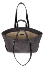 Load image into Gallery viewer, Suede tote bag