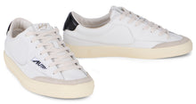 Load image into Gallery viewer, Low-top sneakers Windscape in leather