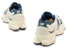 Load image into Gallery viewer, Low sneakers in leather and mesh