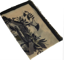 Load image into Gallery viewer, Scarf in wool and cashmere with floral pattern
