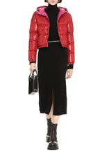 Load image into Gallery viewer, Hooded quilted down jacket