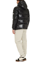 Load image into Gallery viewer, Ecrins hooded down jacket