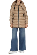 Load image into Gallery viewer, Suyen long down jacket