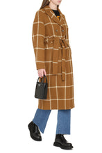 Load image into Gallery viewer, Dalia checked print coat