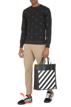 Load image into Gallery viewer, Crew-neck wool sweater