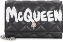 Load image into Gallery viewer, Skull quilted leather bag