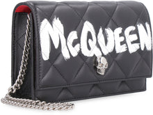 Load image into Gallery viewer, Skull quilted leather bag