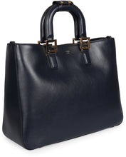 Load image into Gallery viewer, Medium leather tote