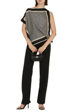 Load image into Gallery viewer, Silk blouse