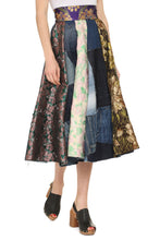 Load image into Gallery viewer, Jacquard motif skirt