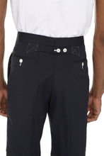 Load image into Gallery viewer, Short chino trousers