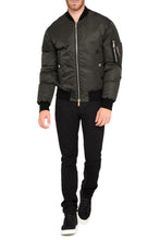 Load image into Gallery viewer, Padded bomber jacket