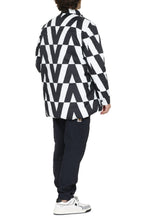 Load image into Gallery viewer, Printed reversible down jacket