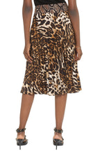 Load image into Gallery viewer, Printed pleated skirt
