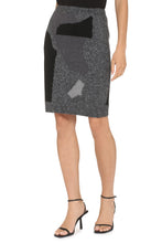 Load image into Gallery viewer, Knit skirt
