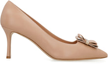 Load image into Gallery viewer, Winnie leather pumps
