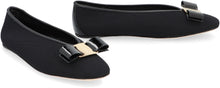 Load image into Gallery viewer, Vara Ballet flats
