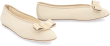 Load image into Gallery viewer, Vara Ballet flats
