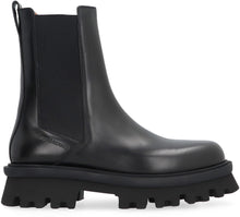 Load image into Gallery viewer, Leather Chelsea boots
