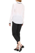 Load image into Gallery viewer, Silk shirt
