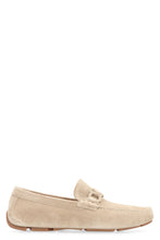 Load image into Gallery viewer, Suede loafers

