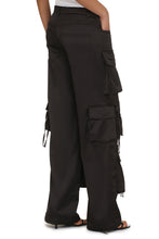 Load image into Gallery viewer, Satin cargo pants
