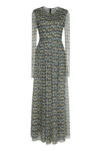 Load image into Gallery viewer, Long tulle dress
