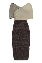 Load image into Gallery viewer, Crepe dress
