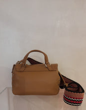 Load image into Gallery viewer, Postina Baby leather handbag
