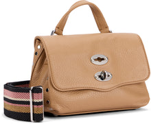 Load image into Gallery viewer, Postina bag baby in hammered leather
