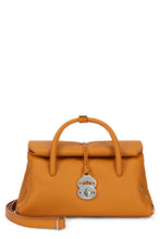 Load image into Gallery viewer, Dotta Small Bag In Leather
