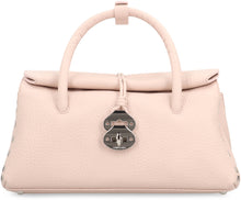 Load image into Gallery viewer, Dotta Small bag in hammered leather
